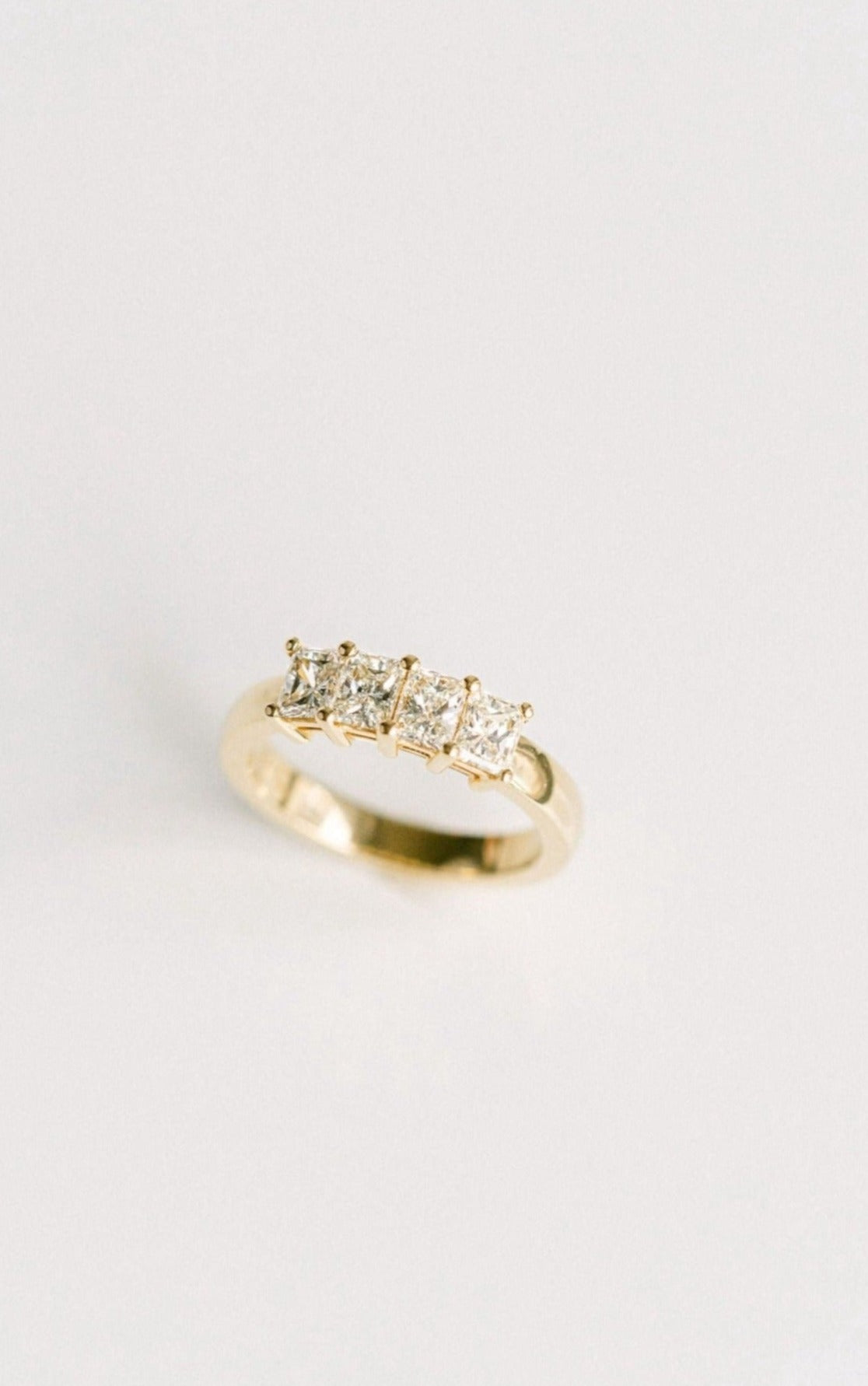 0.15 TCW Round Milgrain Lab Grown Diamond Wedding Band
