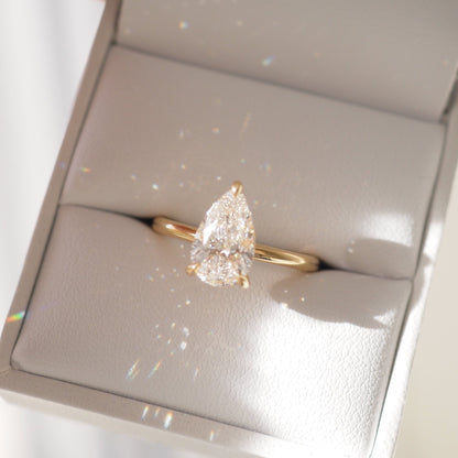 1.5 CT Pear Solitaire Lab Grown Diamond Engagement Ring