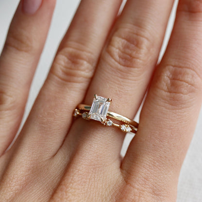 1 CT Emerald Hidden Halo Lab Grown Diamond Engagement Ring