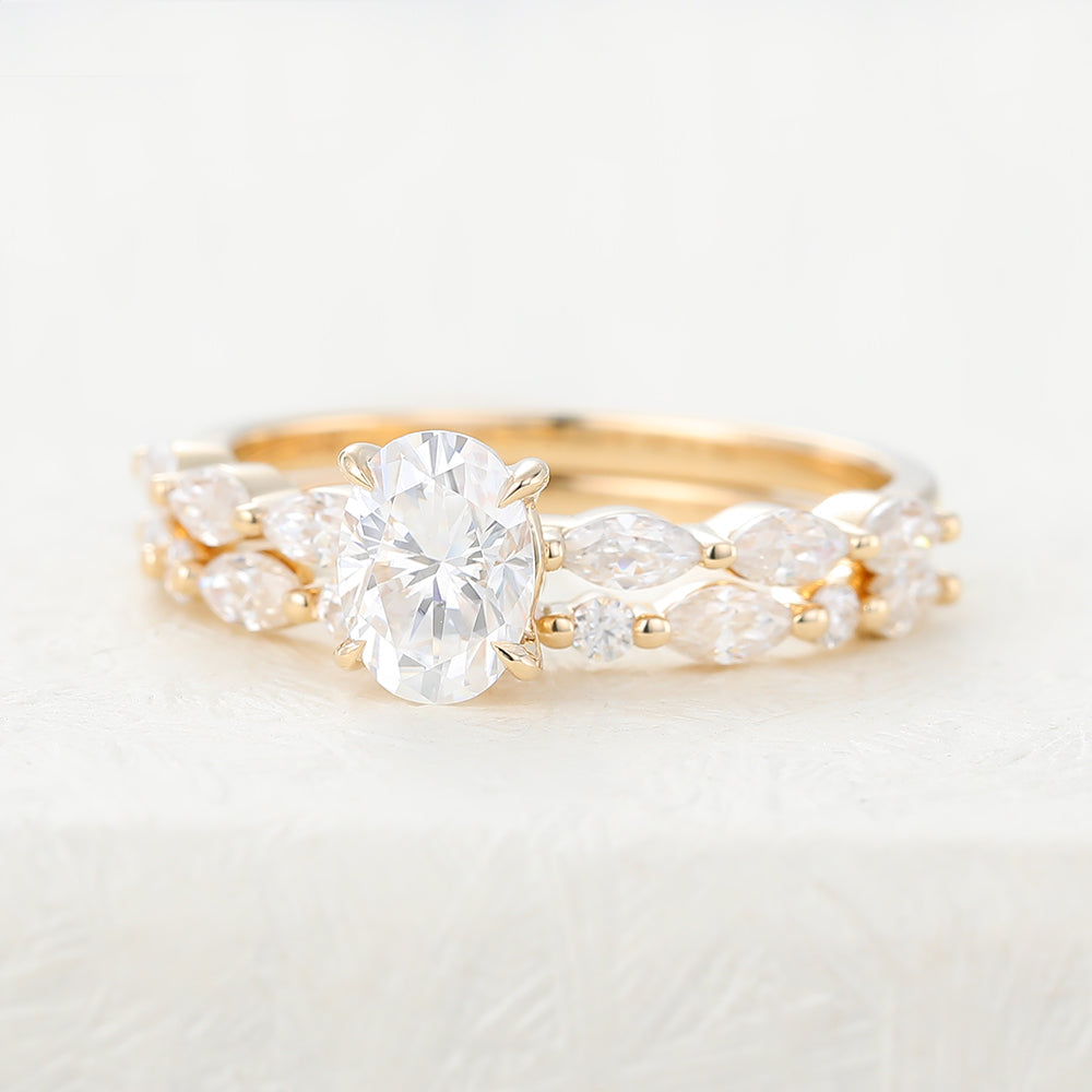 0.84 CT Oval Pave Lab Grown Diamond Bridal Set