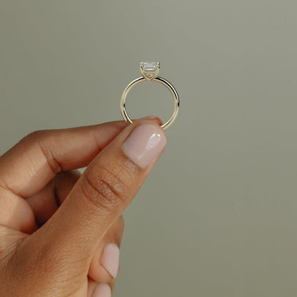 2 CT Asscher Solitaire Moissanite Engagement Ring