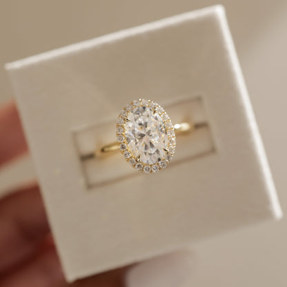 Oval Halo Lab Grown Diamond Engagement Ring