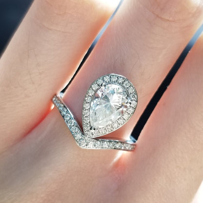 1.50 CT Pear Halo & Pave Lab Grown Diamond Engagement Ring