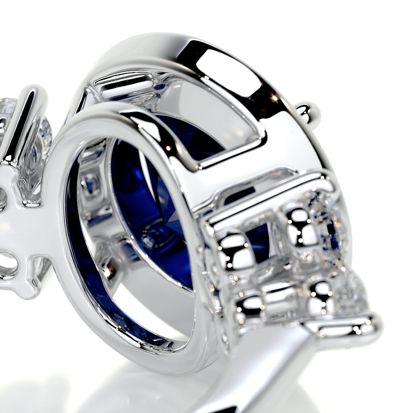 1.5 CT Round Cluster Lab-Grown Sapphire Gemstone Engagement Ring