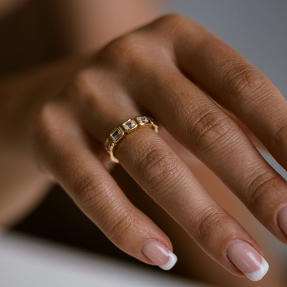 1.00 TCW Emerald Bezel Lab Grown Diamond Wedding Band