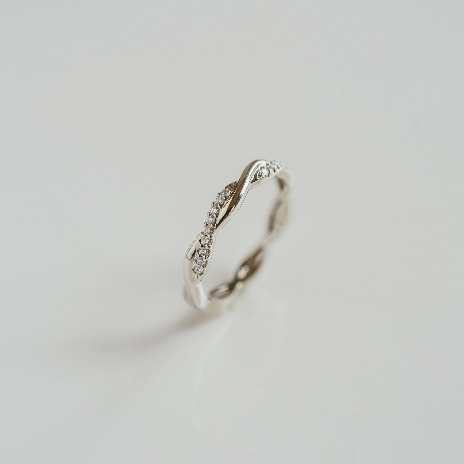 0.15 TCW Round Milgrain Lab Grown Diamond Wedding Band