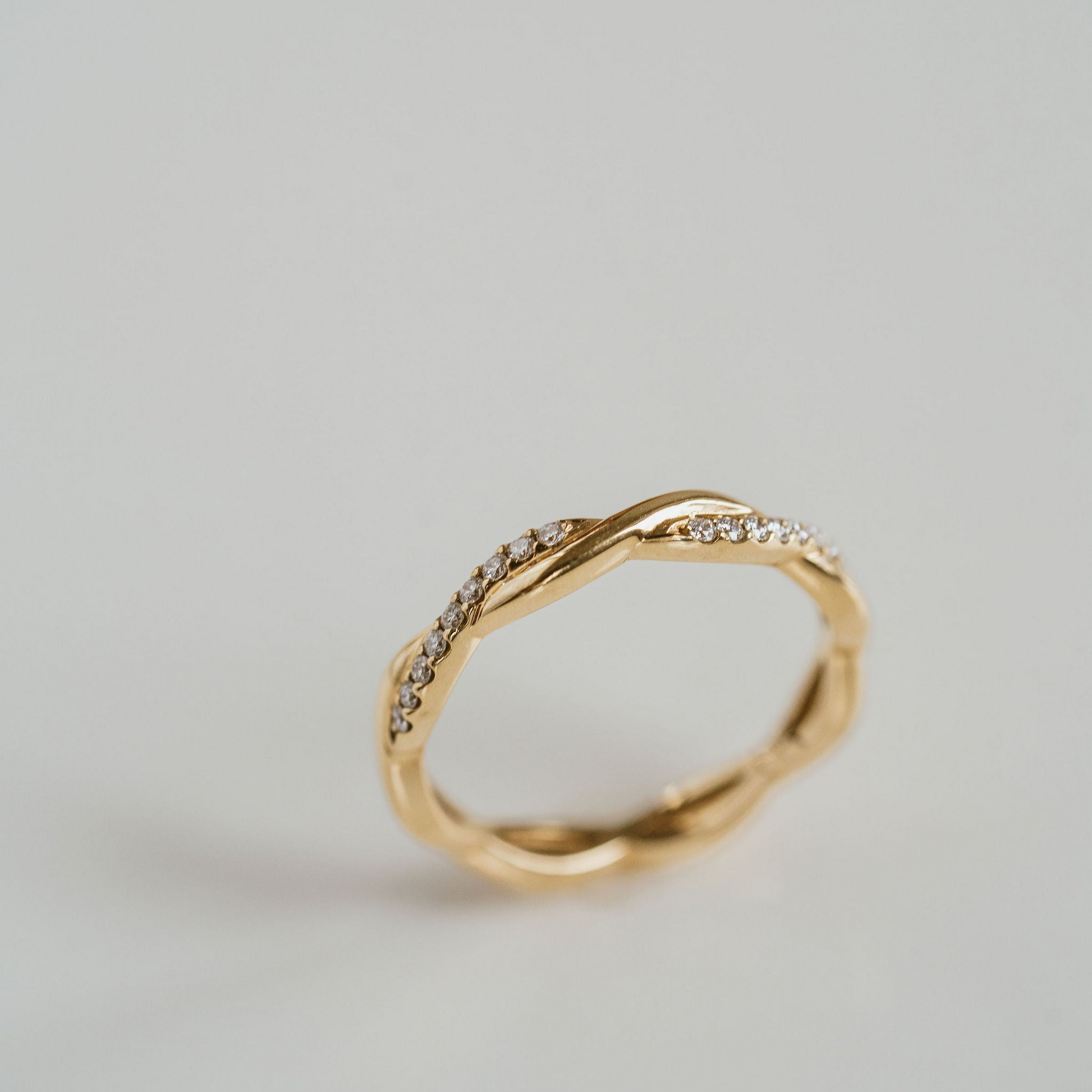 0.15 TCW Round Milgrain Lab Grown Diamond Wedding Band