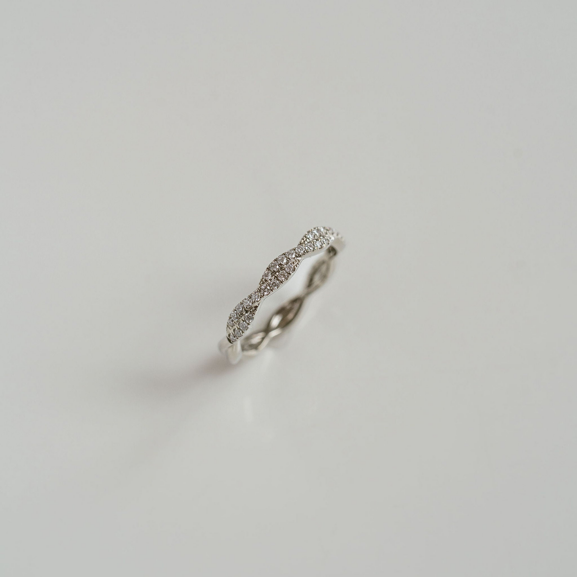 0.15 TCW Round Milgrain Lab Grown Diamond Wedding Band