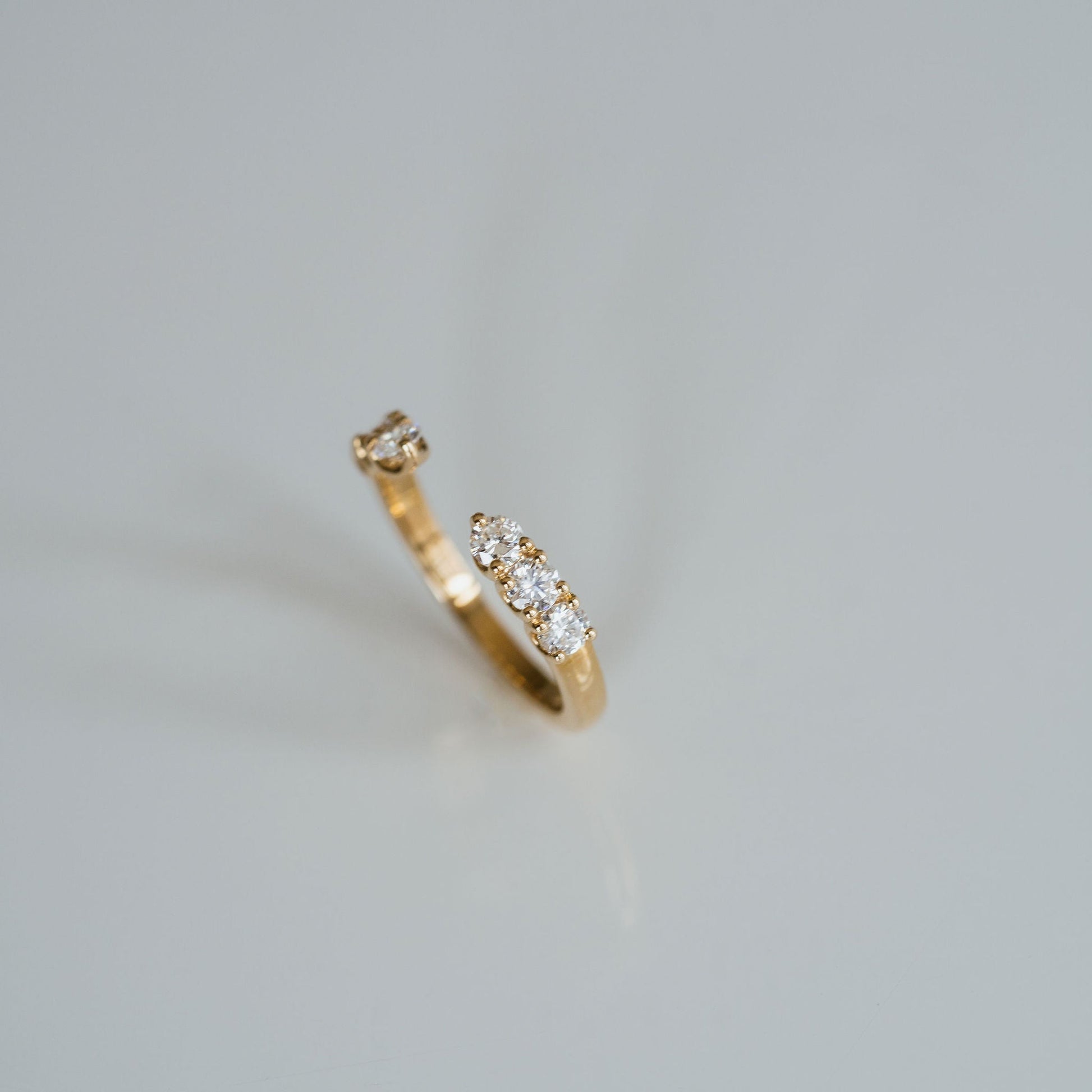 0.15 TCW Round Milgrain Lab Grown Diamond Wedding Band