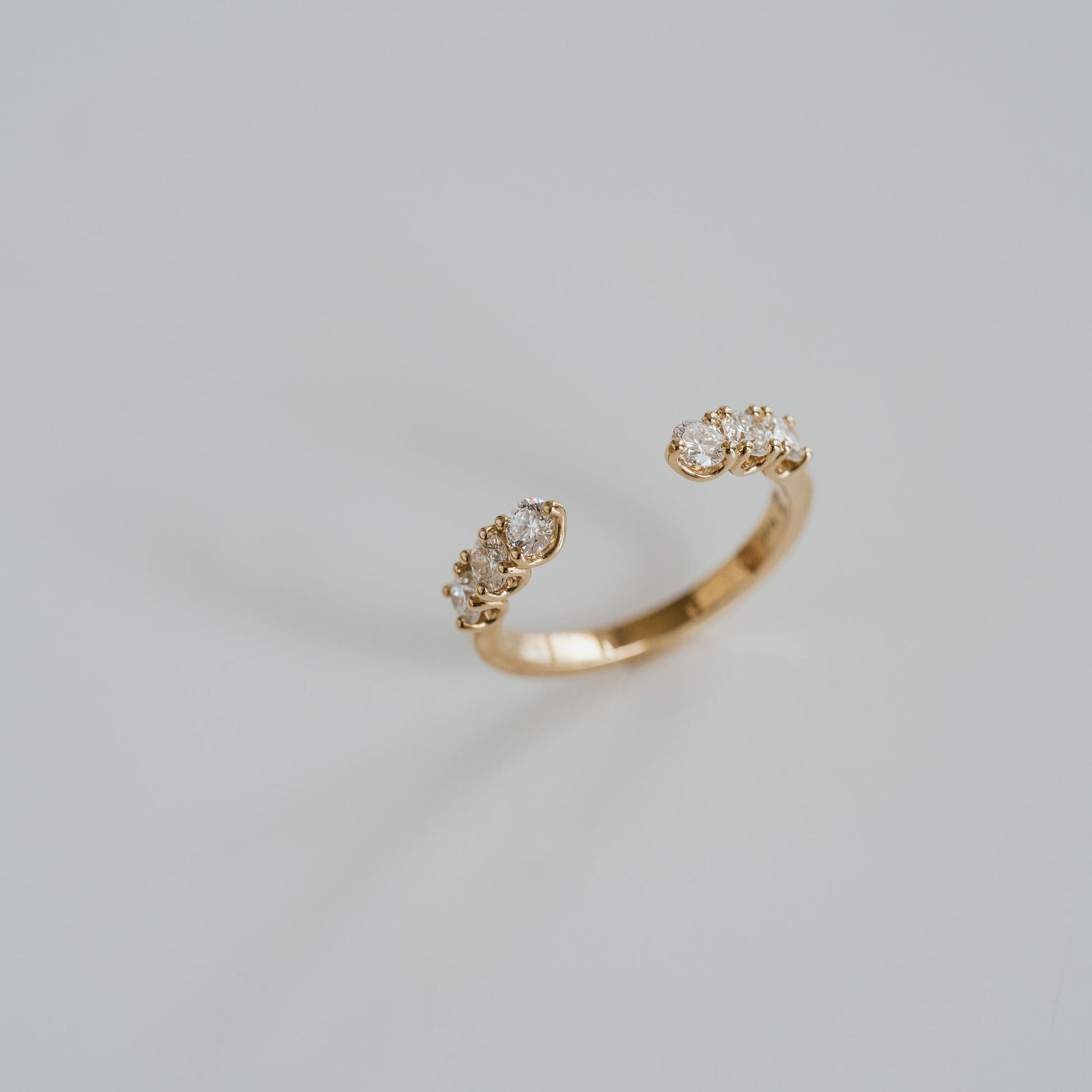 0.15 TCW Round Milgrain Lab Grown Diamond Wedding Band