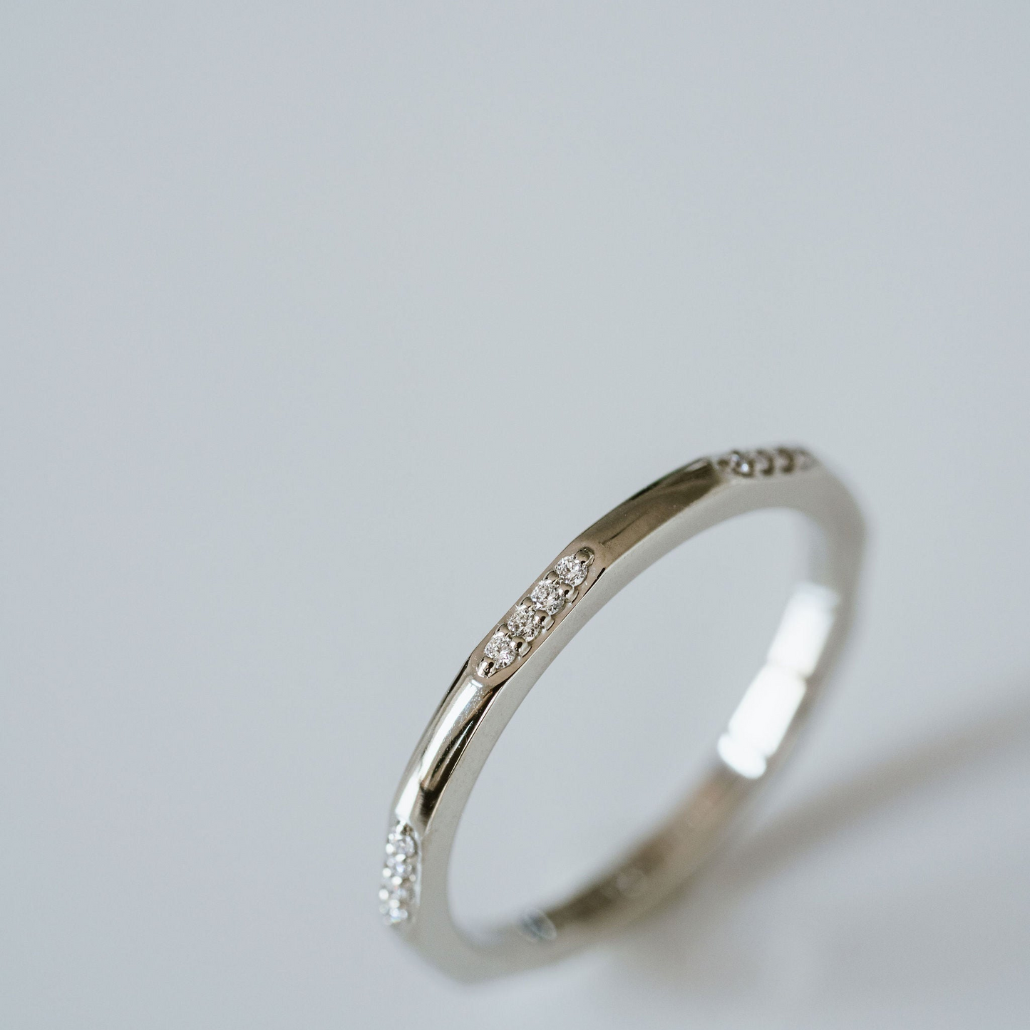 0.15 TCW Round Milgrain Lab Grown Diamond Wedding Band