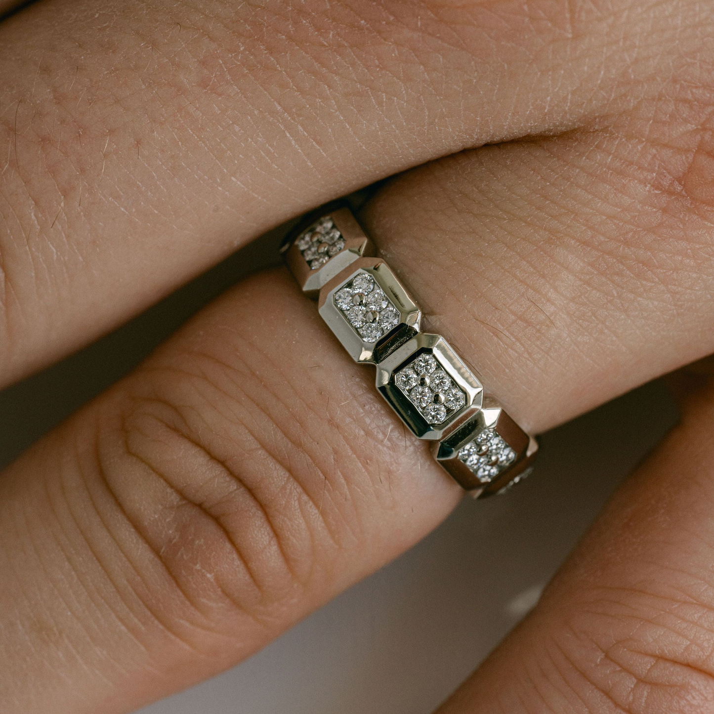 0.15 TCW Round Milgrain Lab Grown Diamond Wedding Band