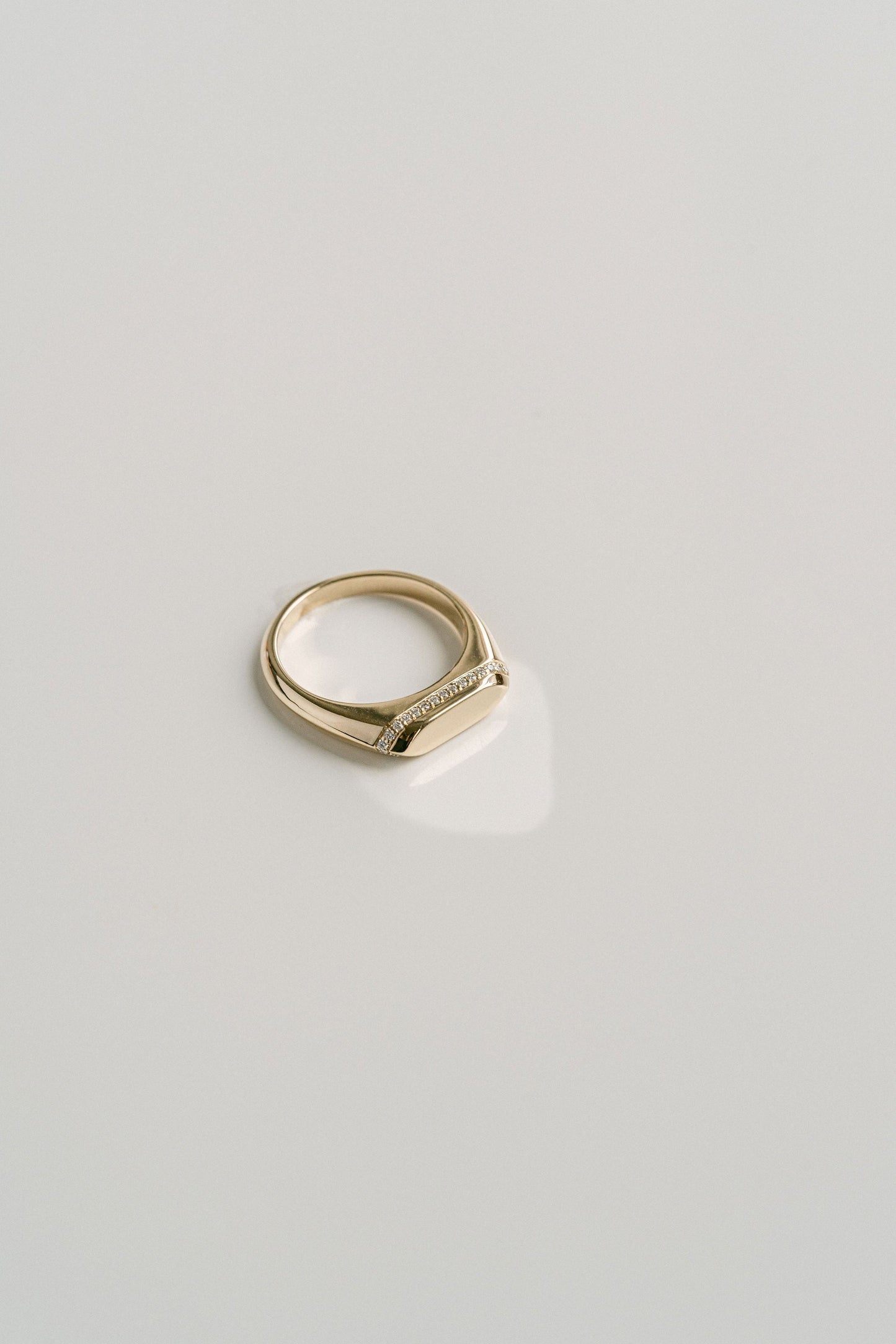 0.15 TCW Round Milgrain Lab Grown Diamond Wedding Band