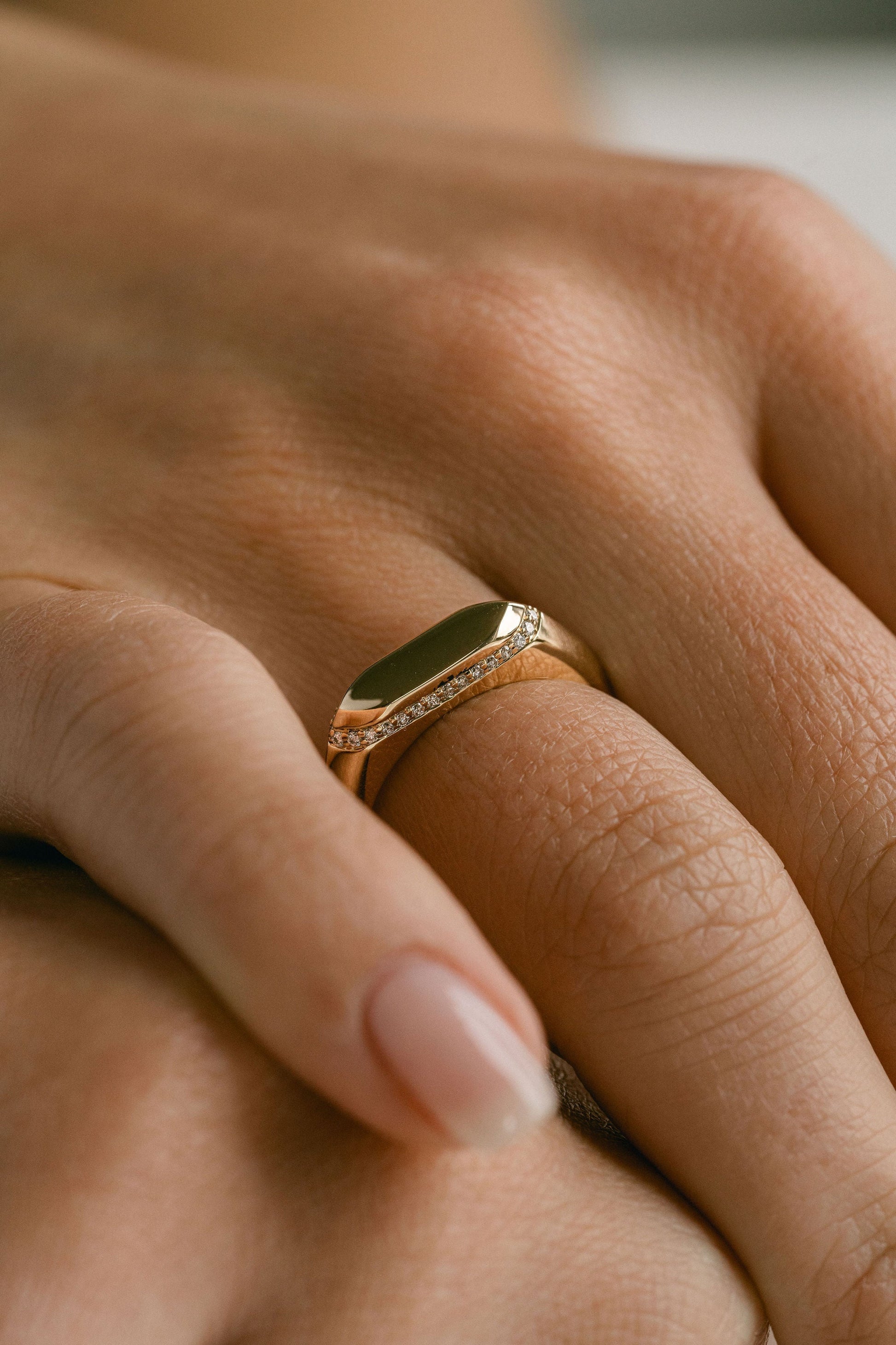 0.15 TCW Round Milgrain Lab Grown Diamond Wedding Band