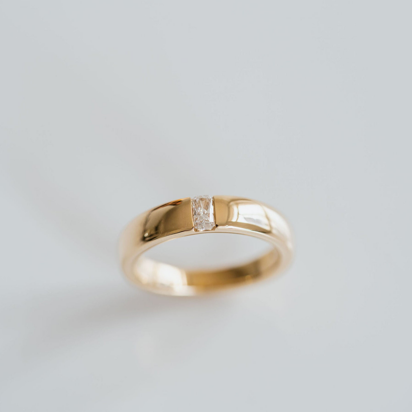 0.15 TCW Round Milgrain Lab Grown Diamond Wedding Band