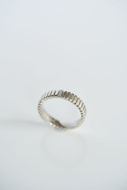 0.30 TCW Radiant Classic Lab Grown Diamond Wedding Band