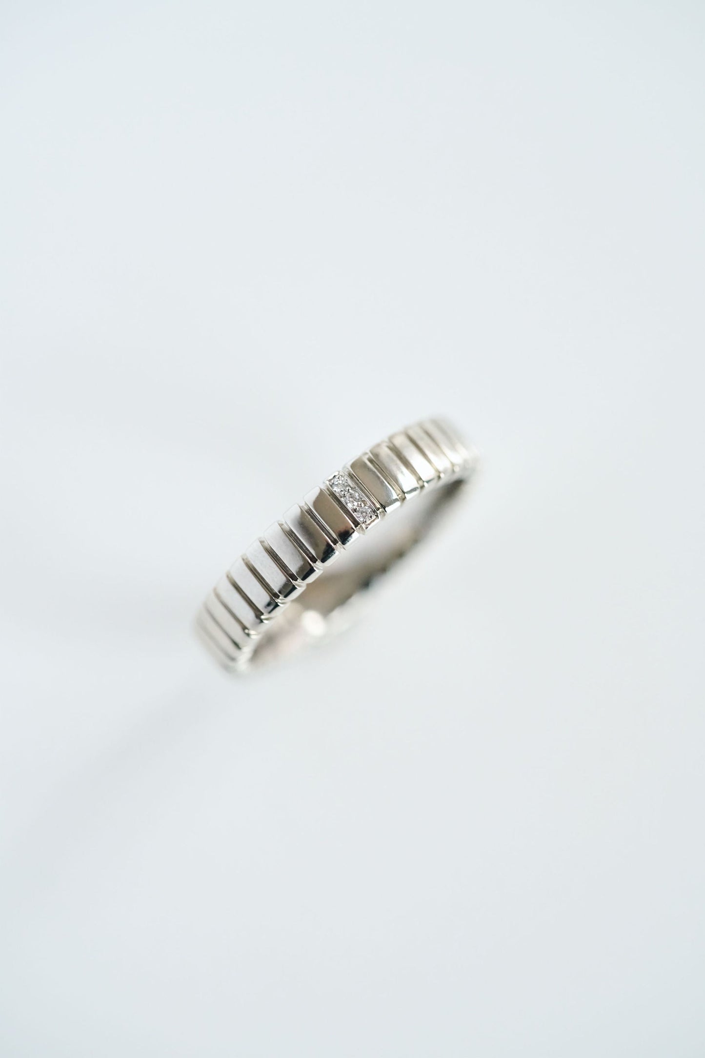 0.15 TCW Round Milgrain Lab Grown Diamond Wedding Band