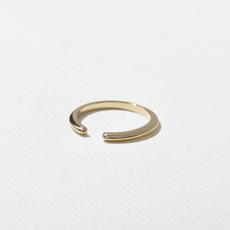 0.15 TCW Round Milgrain Lab Grown Diamond Wedding Band