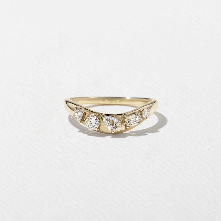 0.15 TCW Round Milgrain Lab Grown Diamond Wedding Band