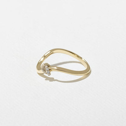 0.05 TCW Round Curved Lab Grown Diamond Wedding Band