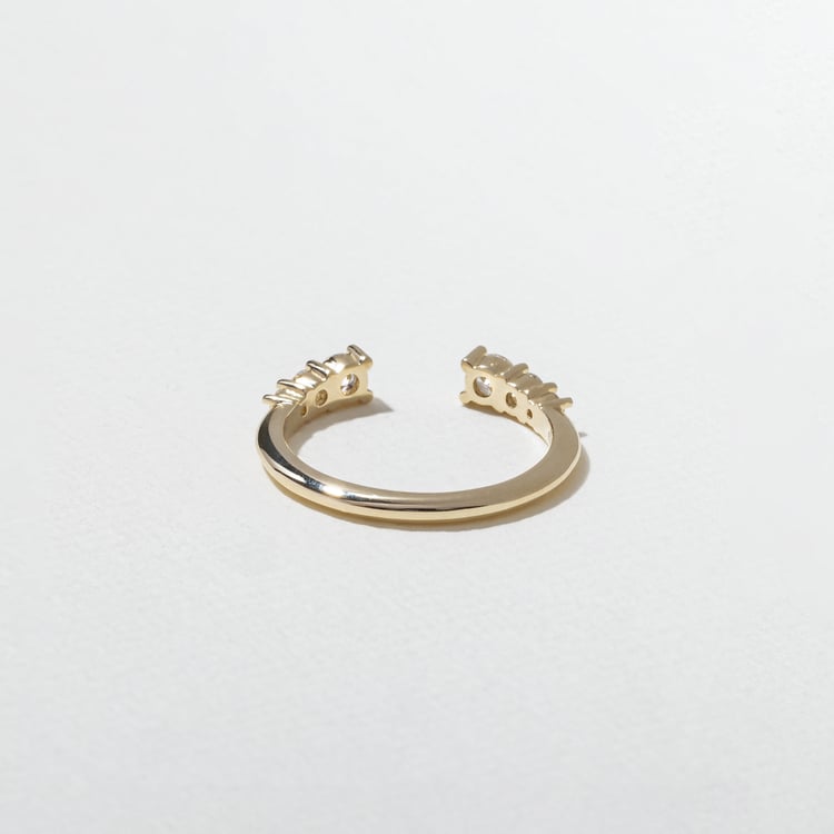0.15 TCW Round Milgrain Lab Grown Diamond Wedding Band