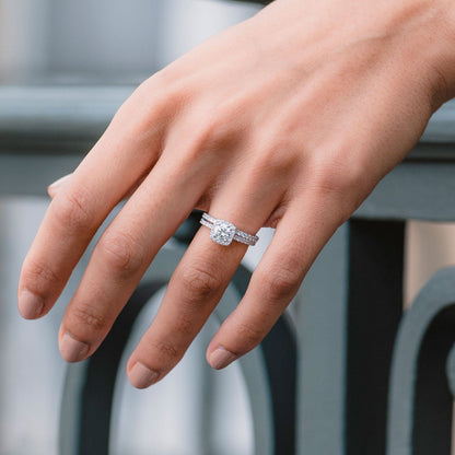 0.40 CT Round Halo & Pave Lab Grown Diamond Engagement Ring