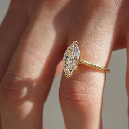 1 CT Marquise Solitaire Lab Grown Diamond Engagement Ring