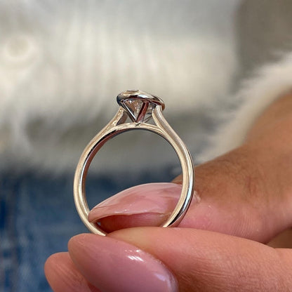1 CT Oval Bezel & Solitaire Lab Grown Diamond Engagement Ring