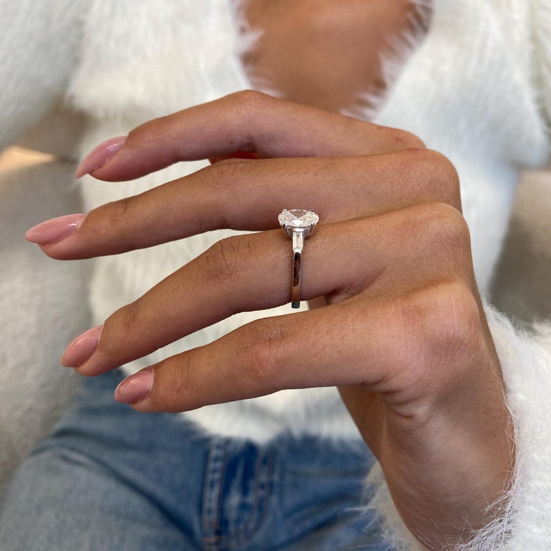 1 CT Oval Three Stone Lab Grown Diamond Engagement Ring