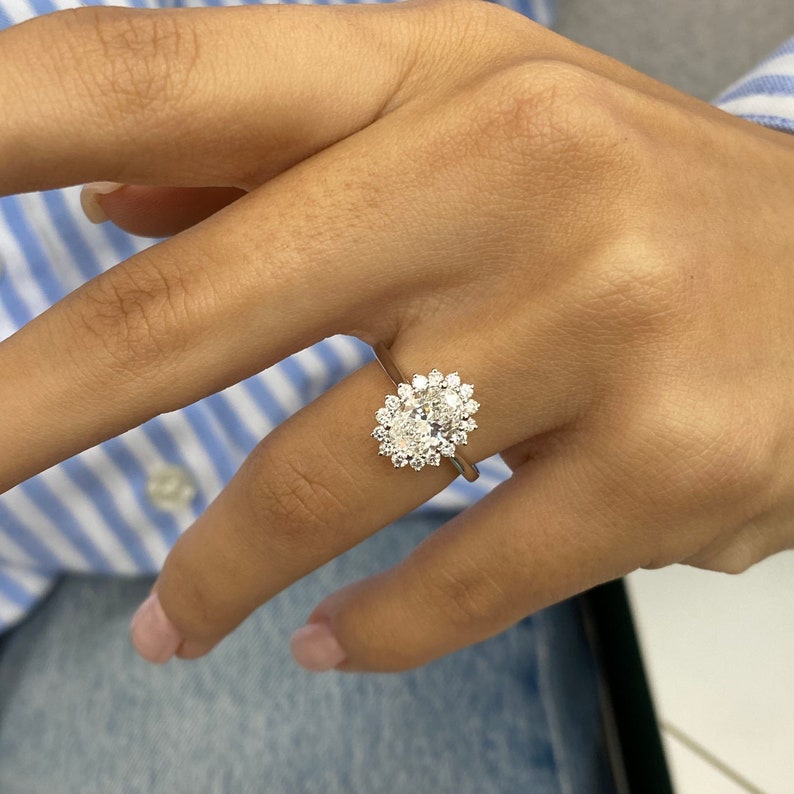 1 CT Oval Halo Lab Grown Diamond Engagement Ring