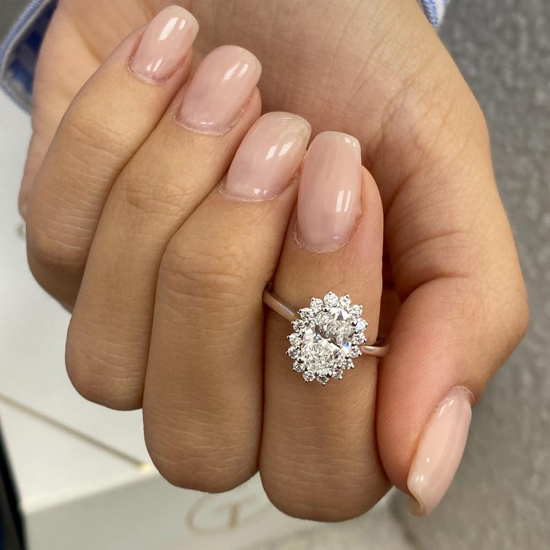 1 CT Oval Halo Lab Grown Diamond Engagement Ring
