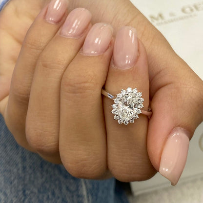 1 CT Oval Halo Lab Grown Diamond Engagement Ring