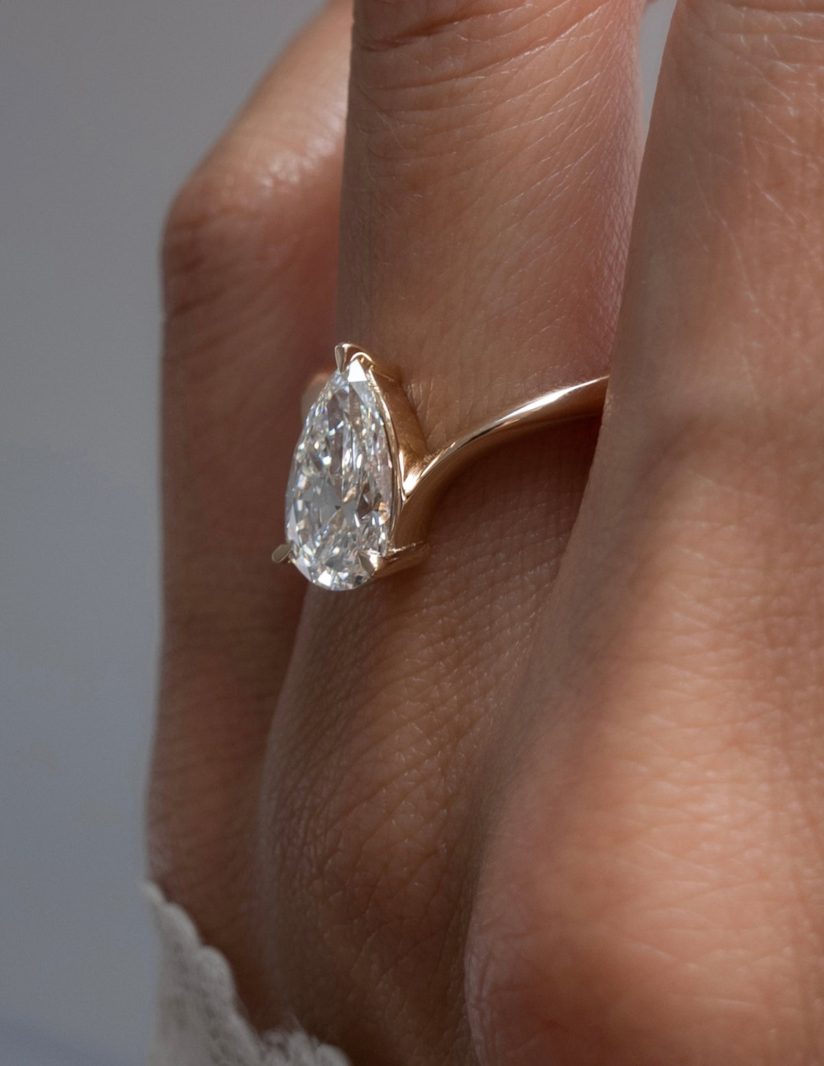 3.0 CT Pear Shaped Lab Grown Diamond Soliatire Style Engagement Ring