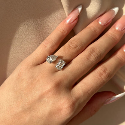 3.5 TCW Emerald & Pear Toi Et Moi Moissanite Engagement Ring