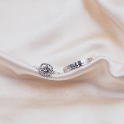 0.40 CT Round Halo & Pave Lab Grown Diamond Engagement Ring