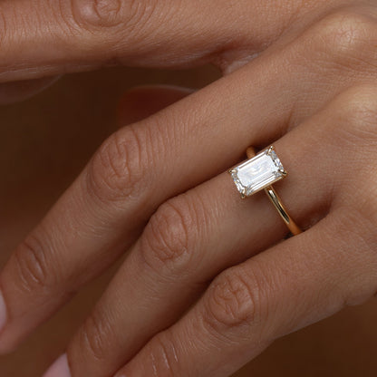 1.5 CT Emerald Solitaire Lab Grown Diamond Engagement Ring