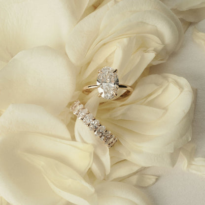 1.5 CT Oval Solitaire Lab Grown Diamond Engagement Ring