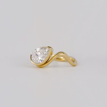 1.54 CT Pear Half Bezel Curved Lab-Grown Diamond Engagement Ring