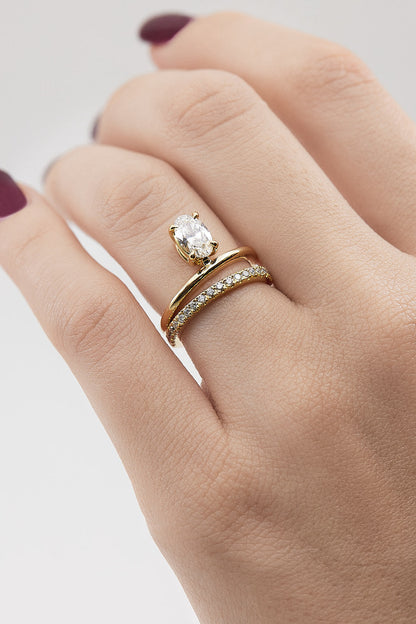1.28 CT Oval Pavé Lab Grown Diamond Engagement Ring
