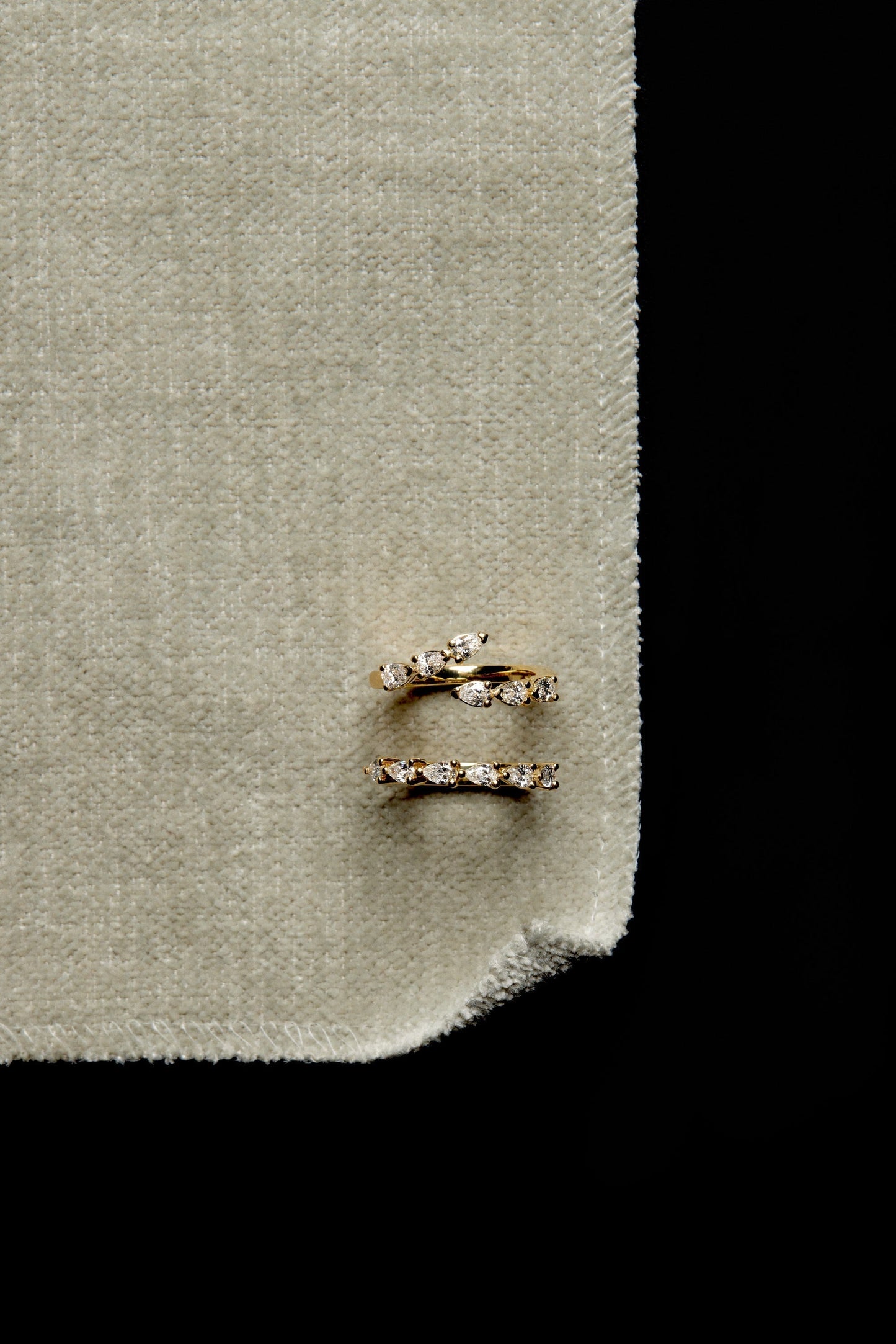 0.15 TCW Round Milgrain Lab Grown Diamond Wedding Band