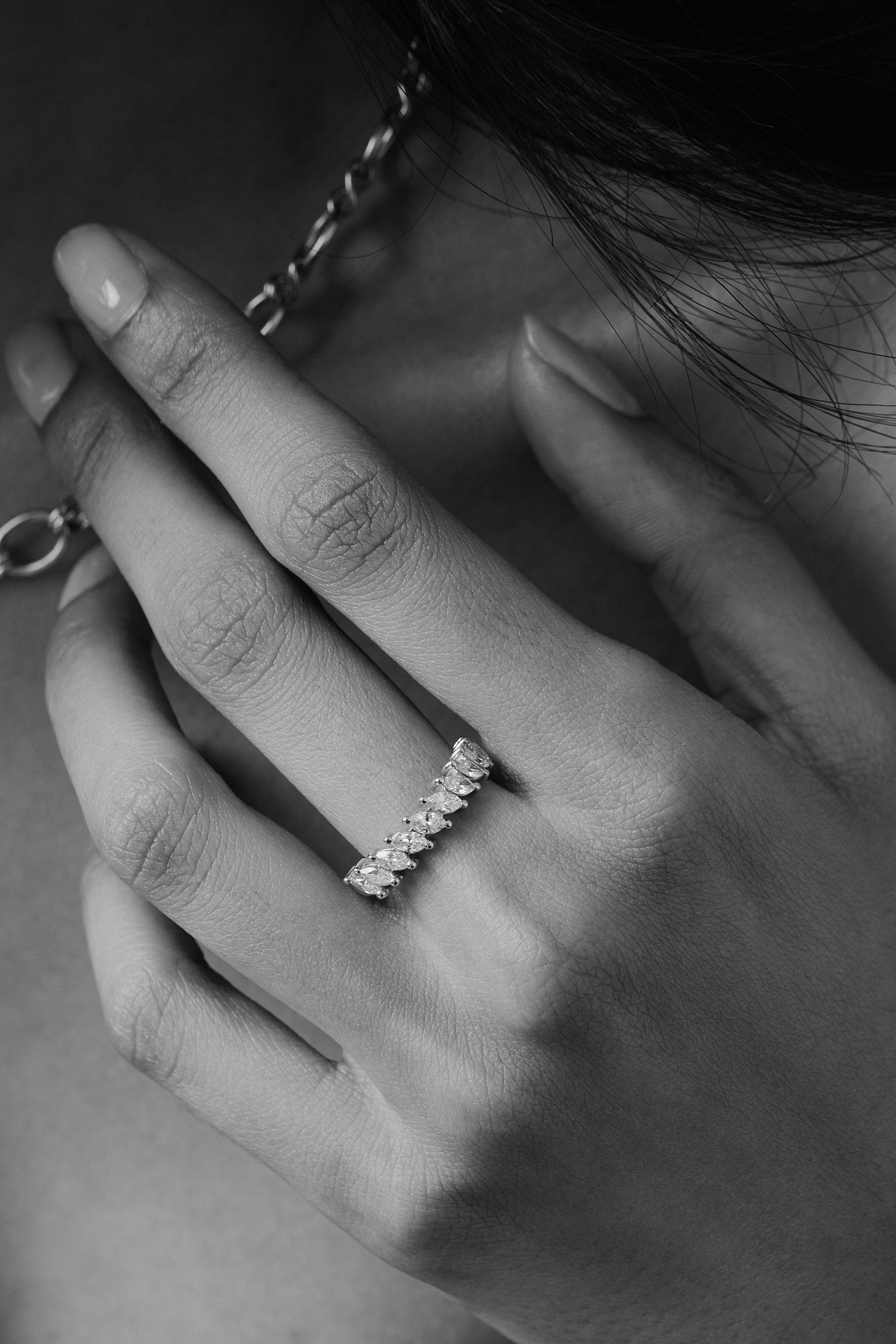 0.15 TCW Round Milgrain Lab Grown Diamond Wedding Band