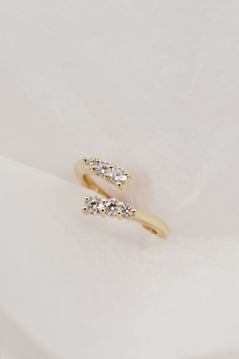 0.15 TCW Round Milgrain Lab Grown Diamond Wedding Band