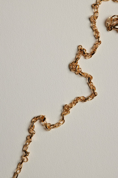 Bella Pendant Necklace