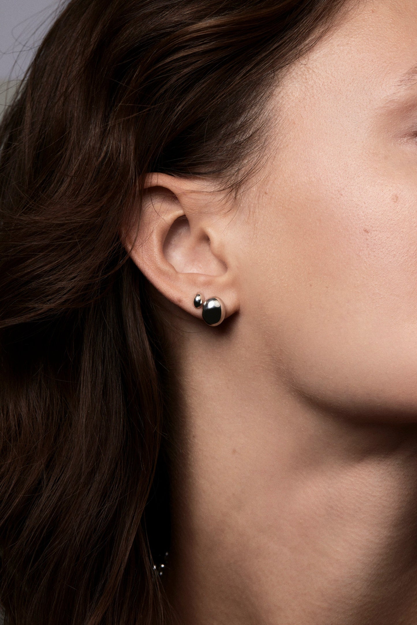 Vivienne Small Oval Studs | 925 Sterling Silver