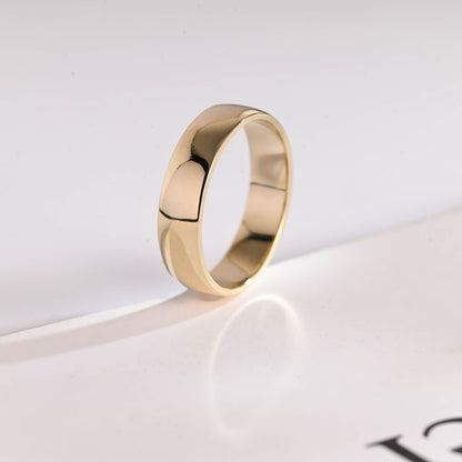 Classic Men's Wedding Band