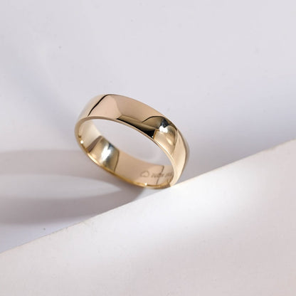 Classic Men's Wedding Band