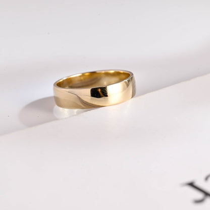 Classic Men's Wedding Band