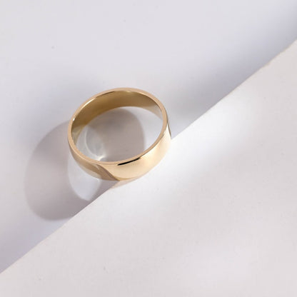 Classic Men's Wedding Band
