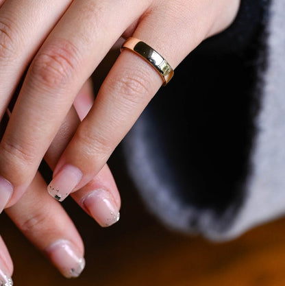 Classic Men's Wedding Band