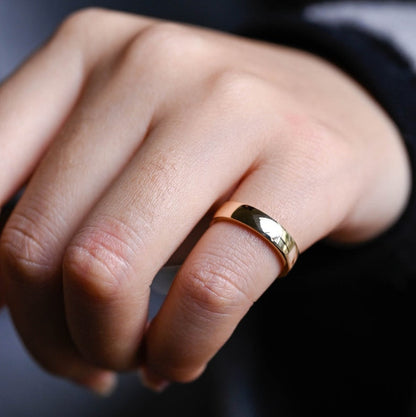 Classic Men's Wedding Band